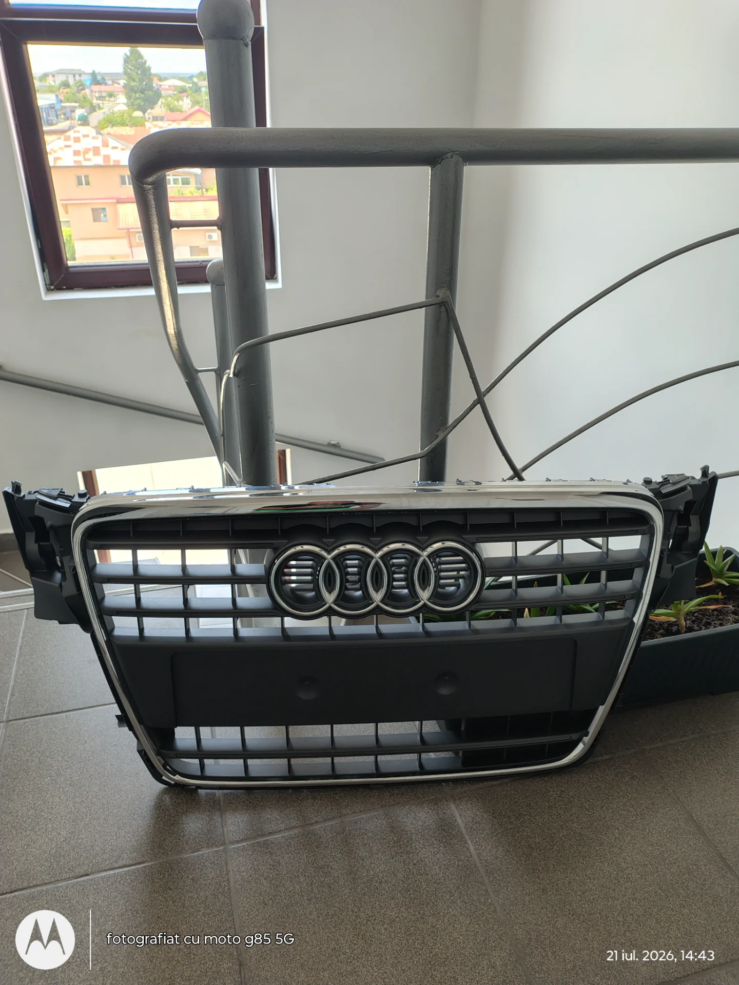 Grila radiator Audi A4B8 – Joita, Giurgiu – Piese auto