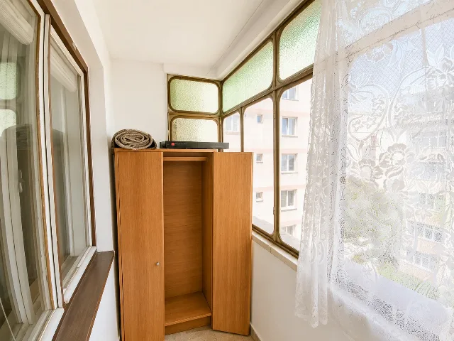 Apartament 2 camere decomandat de vânzare în George Enescu – etaj 3, bloc cu lift, ideal pentru amenajare după propriul gust – fotografia 5 din 8