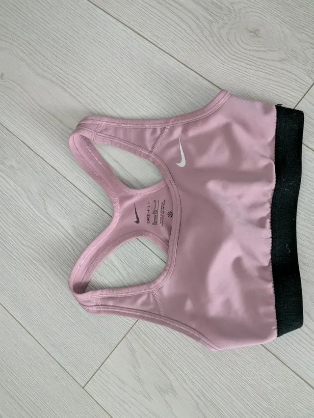 Bustiera Nike femei mărimea M – Vaslui, Vaslui