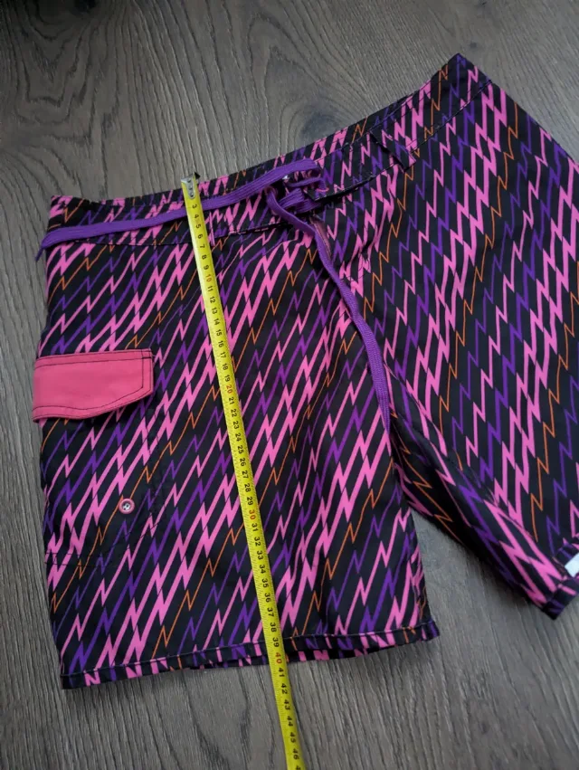 Pantaloni apă noi mărimea M bărbați – fotografia 3 din 3