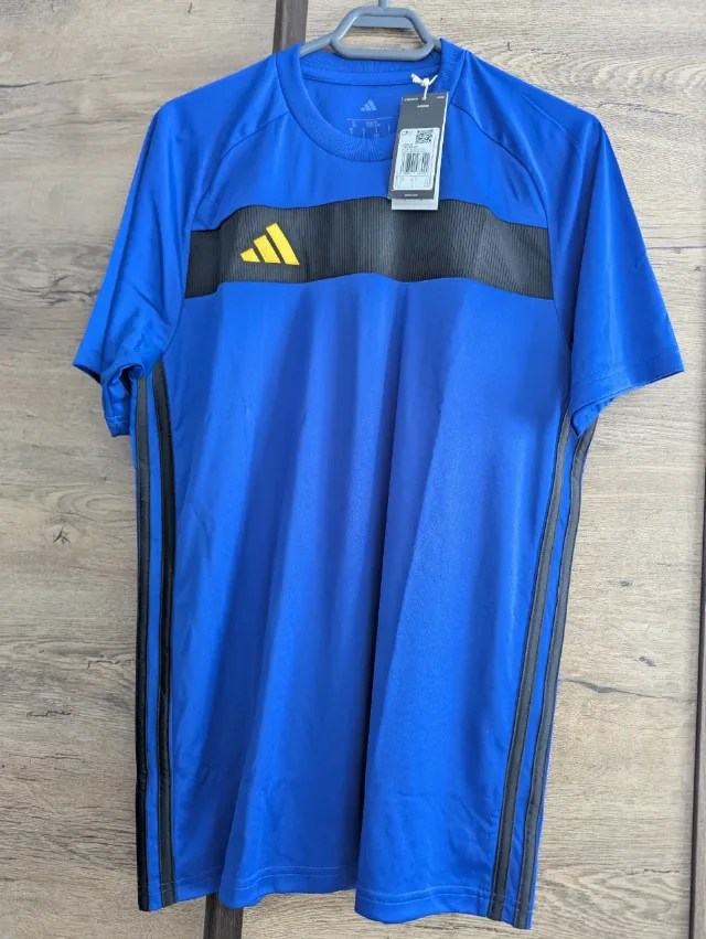 Tricou nou Adidas mărimea S – fotografia 2 din 3