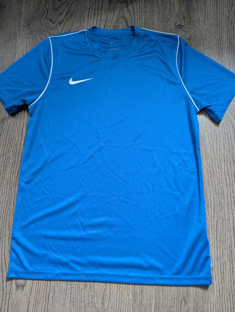 Tricou sport Nike mărimea L – Vaslui, Vaslui