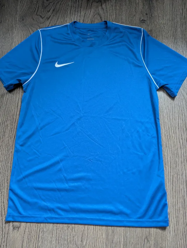 Tricou sport Nike mărimea L – fotografia 1 din 2