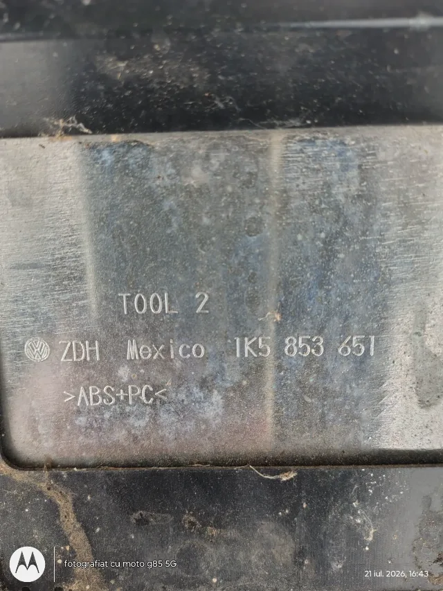 Grila radiator VW Golf 5 Variant, Vw Jetta 3 – fotografia 3 din 3