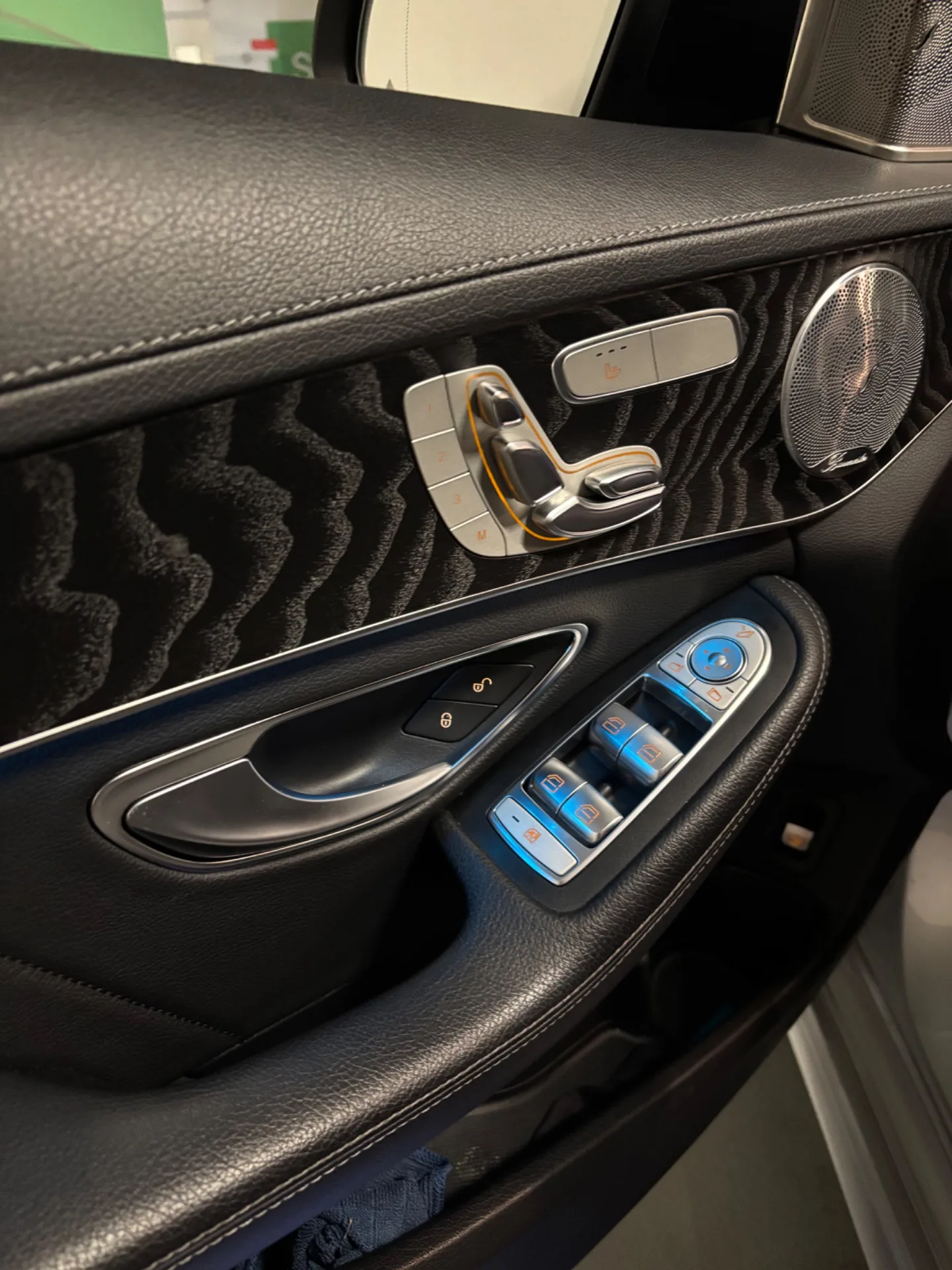Mercedes c250/4matic/airmatic/AMG – fotografia 3 din 8