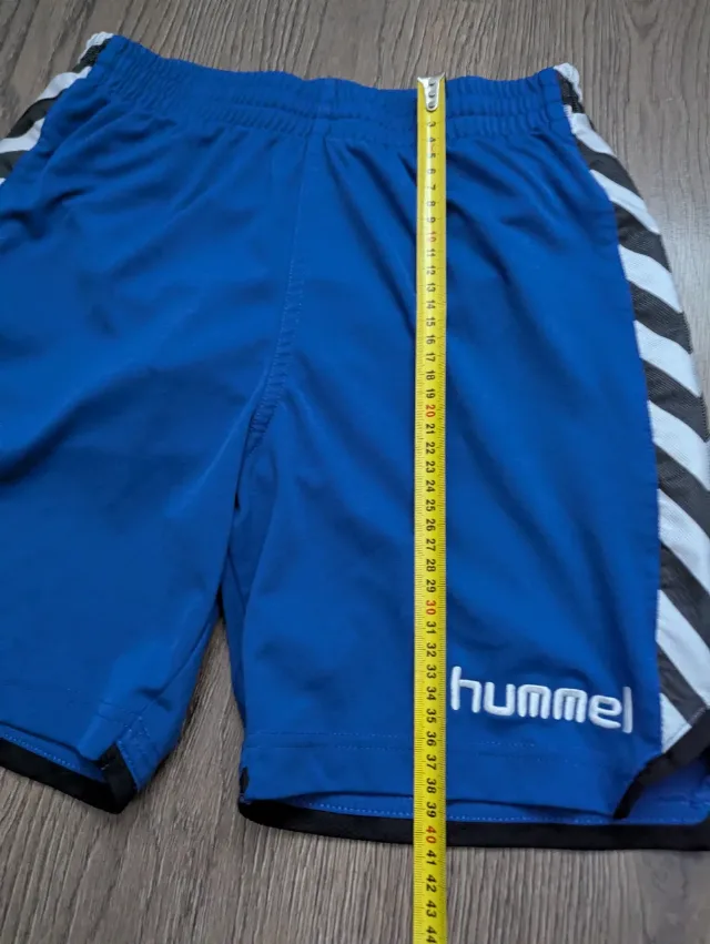 Pantaloni scurți sport Hummel mărimea XS – fotografia 3 din 4