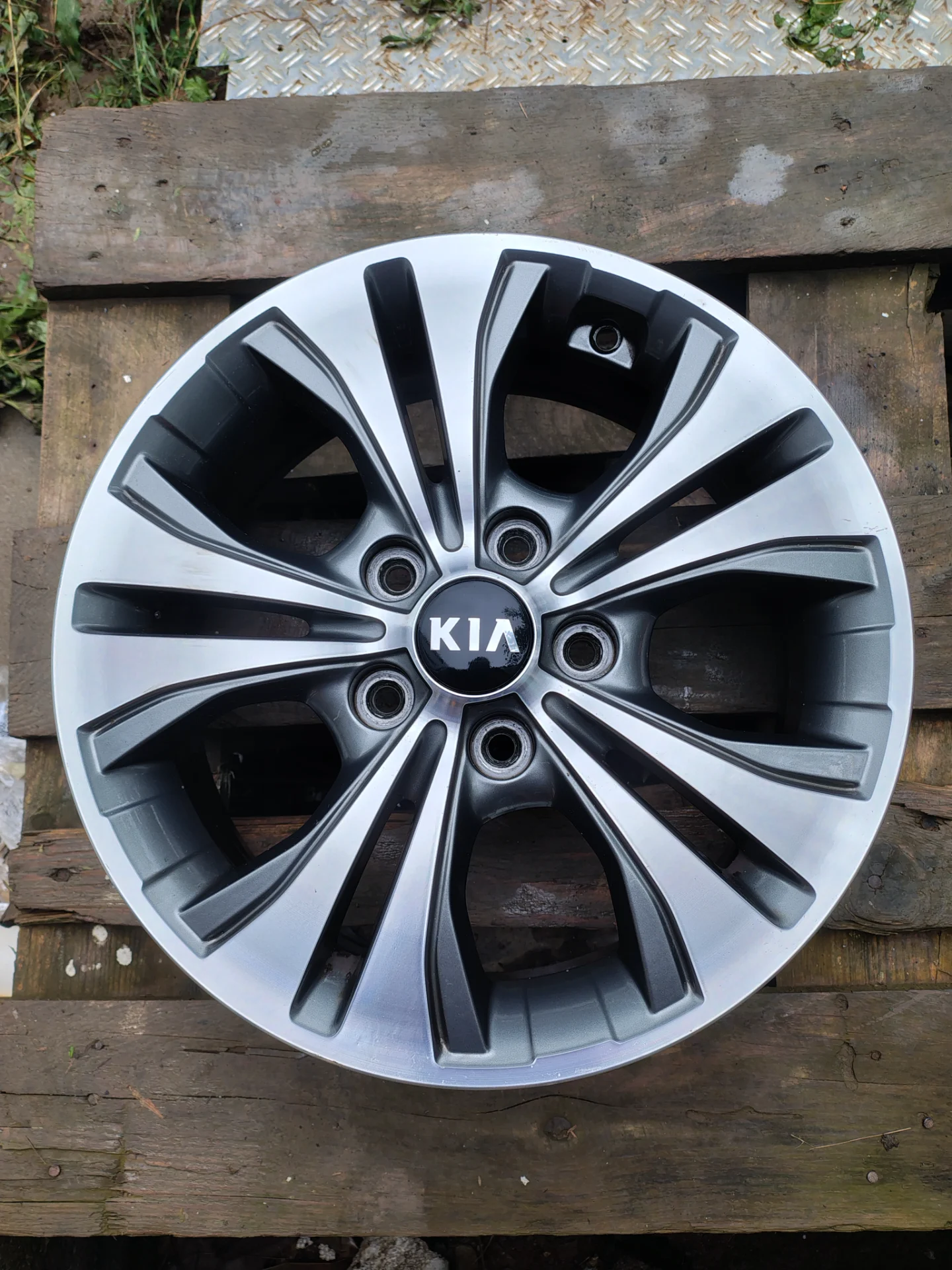 Jante aliaj 16 zoll originale Kia Ceed GT ( 2013 - ) – Joita, Giurgiu