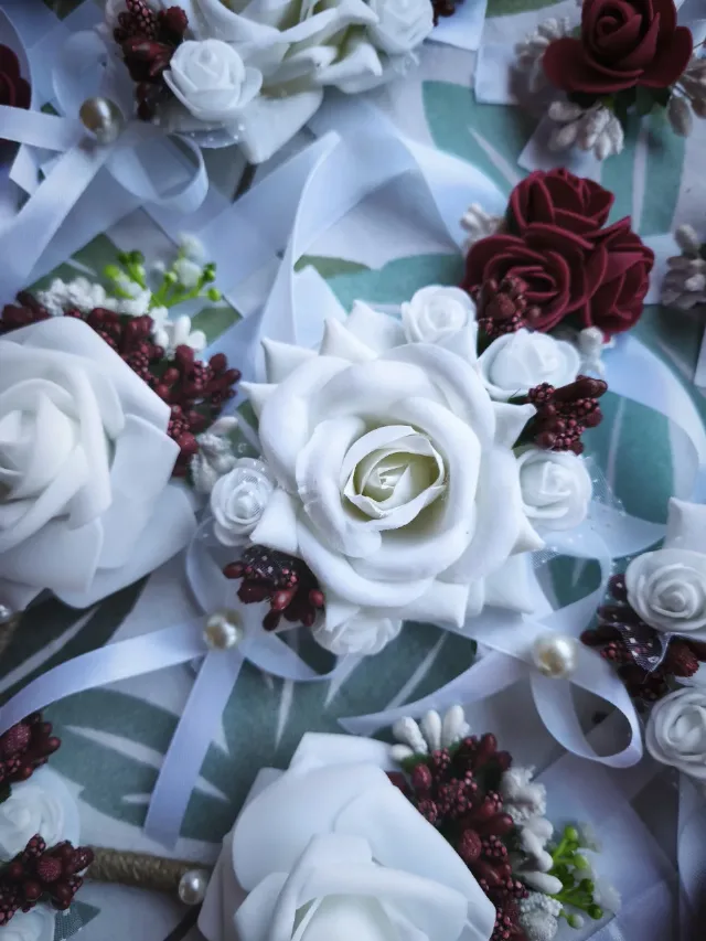 Cocarde și brățări handmade – fotografia 7 din 8