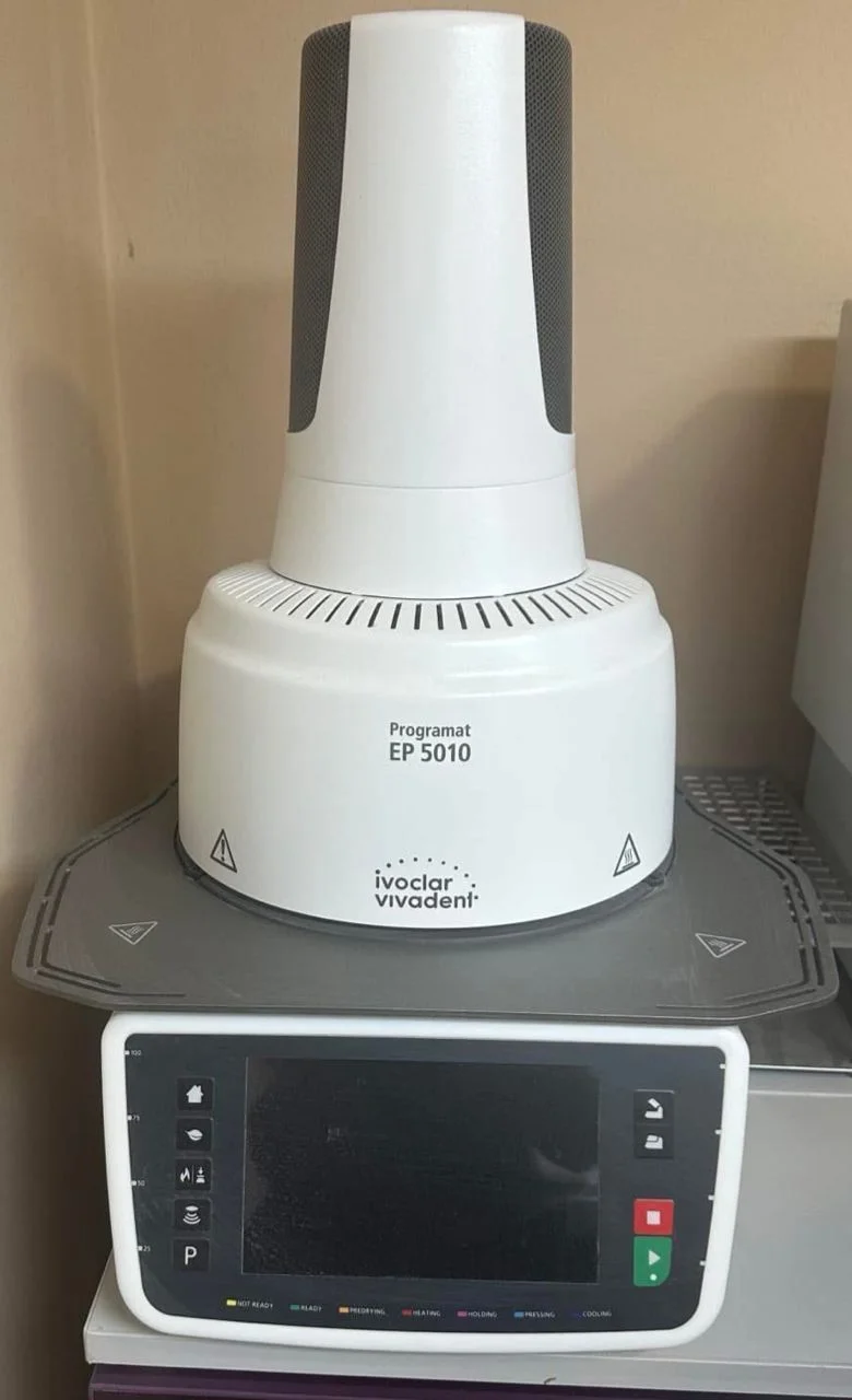 Programat Ivoclar EP 5010 G2 Dental Press Furnace and Vacuum Pump – Cluj-Napoca, Cluj