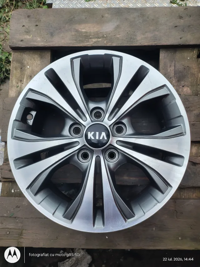 Jante aliaj 16 zoll originale Kia Ceed GT ( 2013 - ) – fotografia 4 din 7