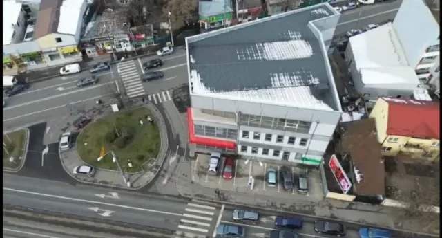 Vând spațiu comercial în intersecție.  Oportunitate de investiție sigură, randament 9.8%. – fotografia 8 din 8