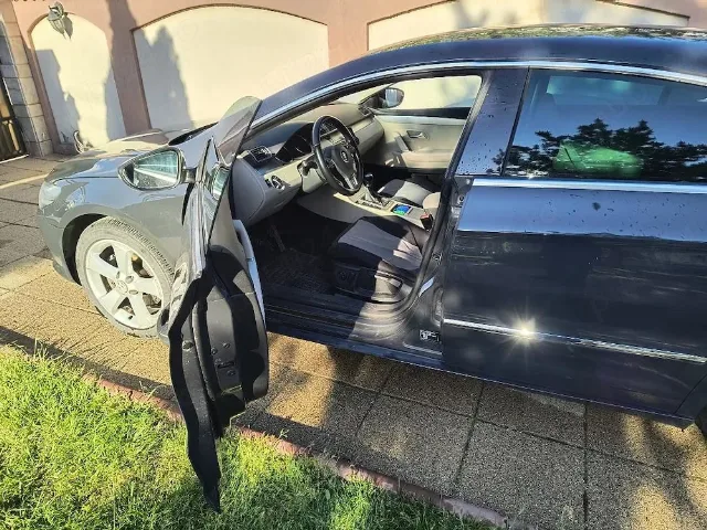 Volkswagen - Passat CC - 2011 - 2.0TDI - 140 cp - Bi-Xenon – fotografia 3 din 6