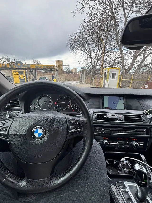 Vând BMW seria 5 F10 – fotografia 3 din 4