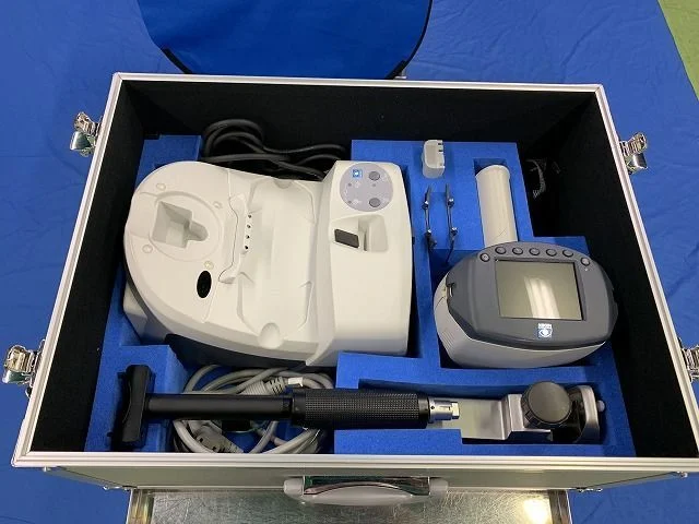 Nidek HandyRef-K Handheld Ref/Keratometer – fotografia 2 din 4