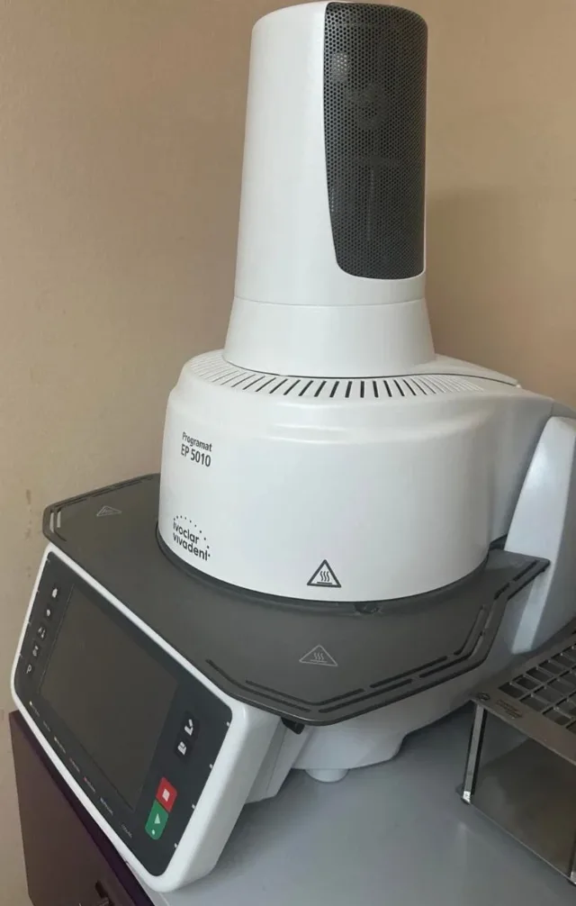 Programat Ivoclar EP 5010 G2 Dental Press Furnace and Vacuum Pump – fotografia 3 din 3