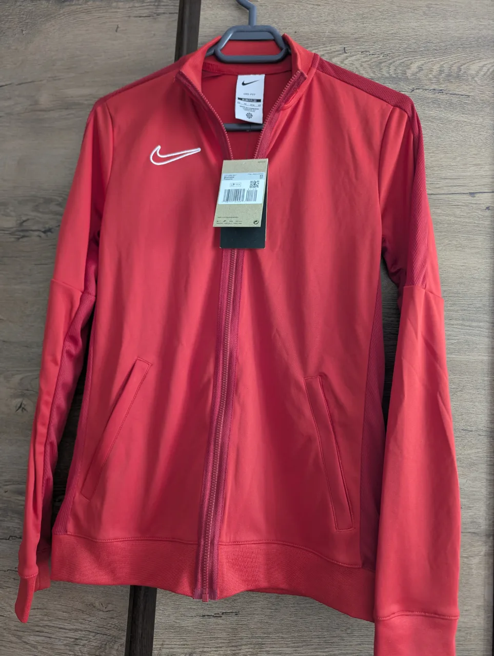 Bluza Nike mărimea XS produs Nou – fotografia 2 din 4