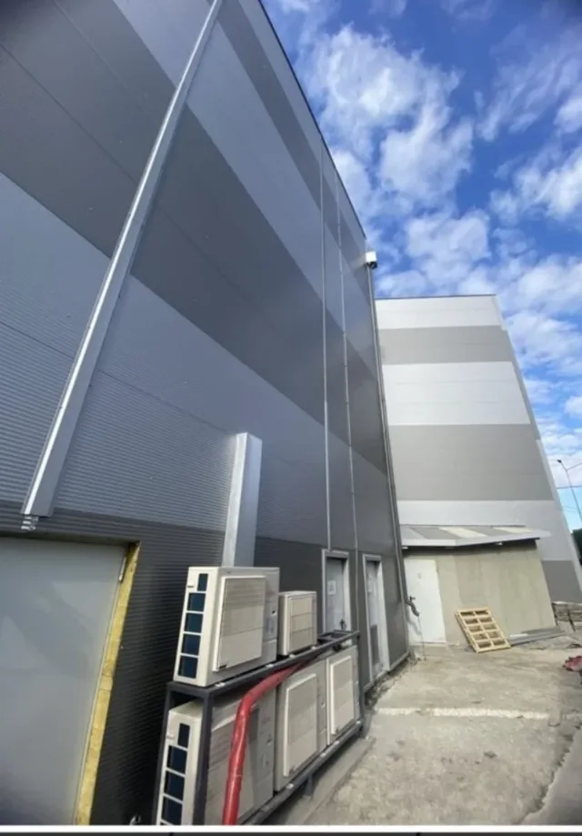 Vând spațiu comercial în intersecție.  Oportunitate de investiție sigură, randament 9.8%. – fotografia 7 din 8