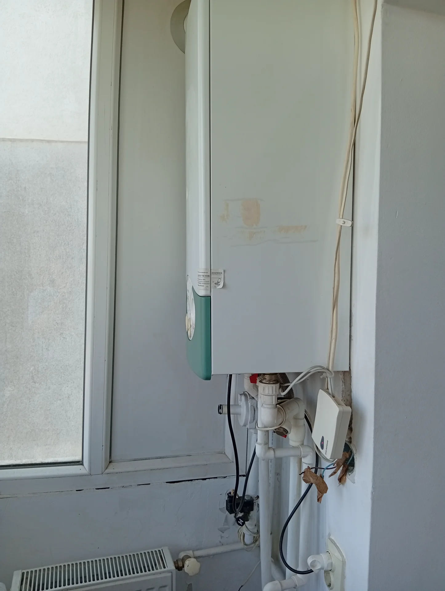 Vând apartament 3 camere – Focsani, Vrancea