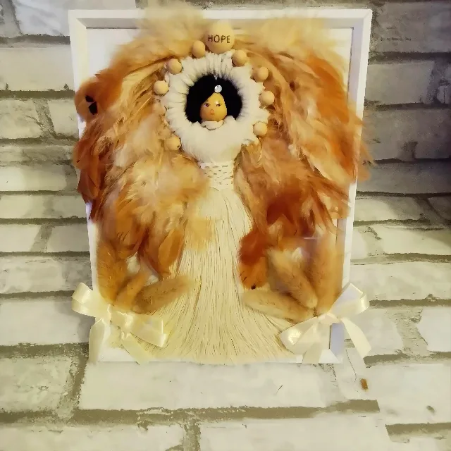 Tablouri cu îngerași talisman – fotografia 4 din 8