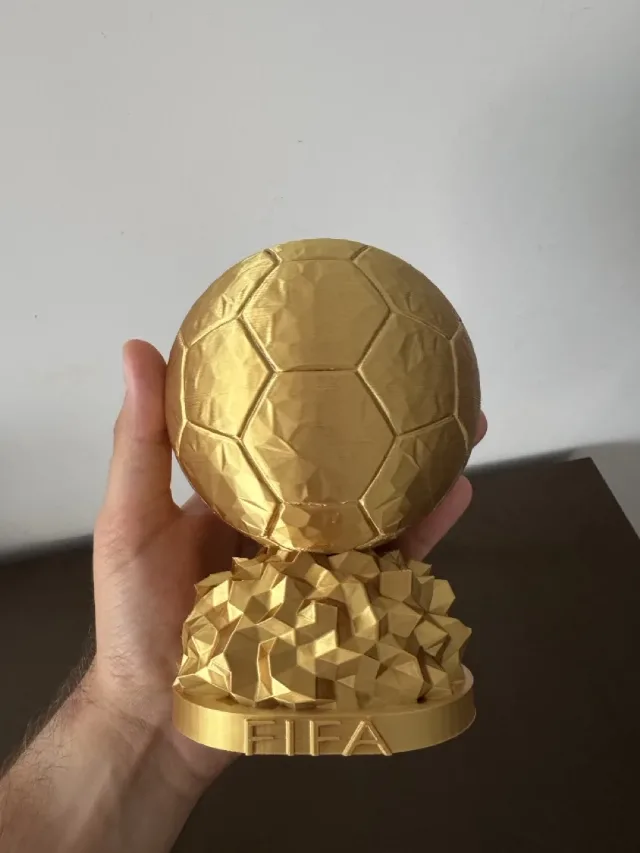 Balonul de Aur - 16 cm înălțime – fotografia 5 din 5