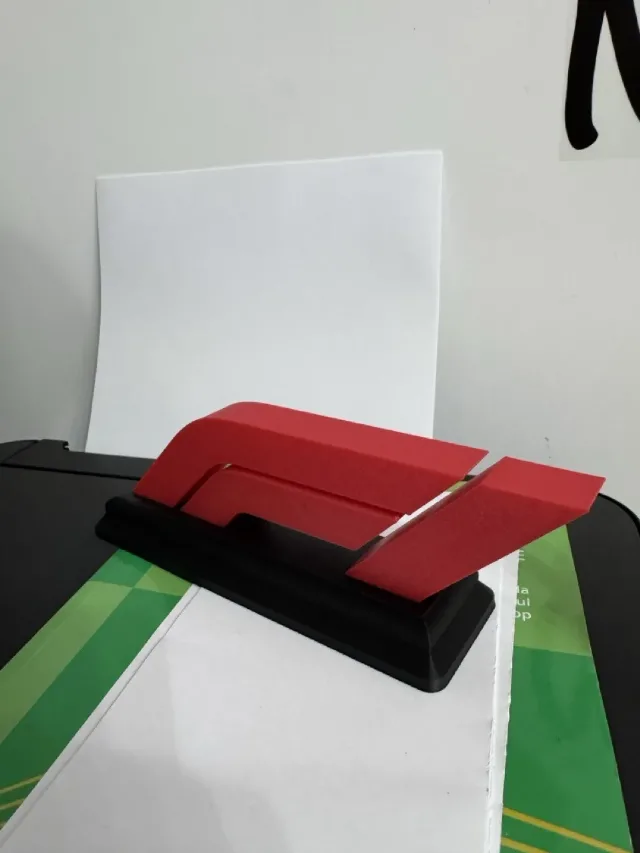 Logo F1 (formula 1) – fotografia 2 din 5