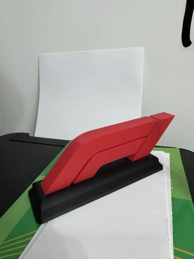 Logo F1 (formula 1) – fotografia 3 din 5