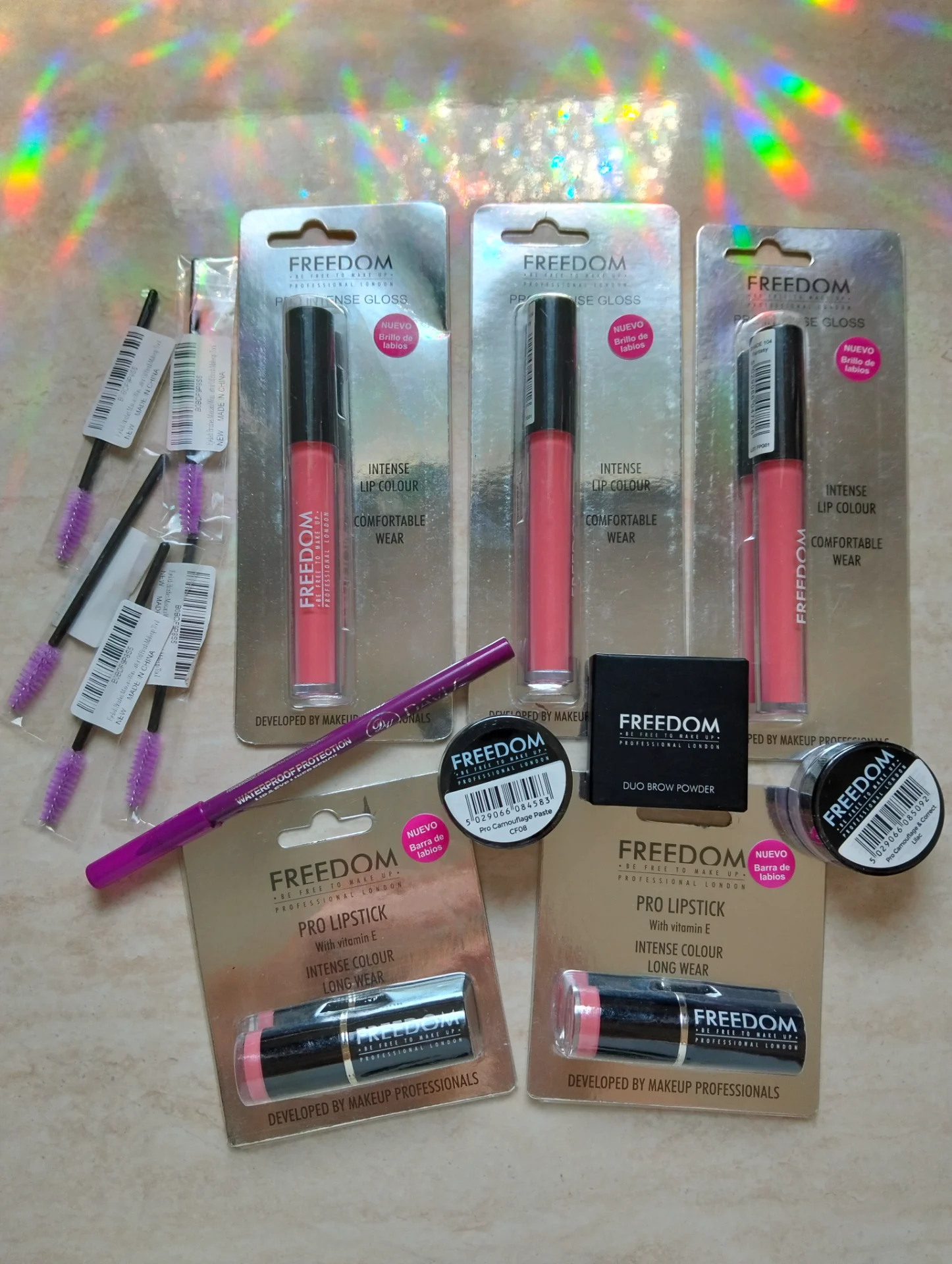 Lot cosmetice pro camouflage – Cornetu, Ilfov