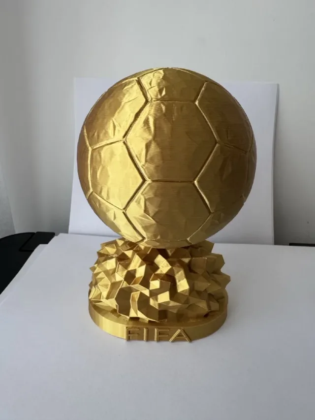 Balonul de Aur - 16 cm înălțime – Bacău, Bacău