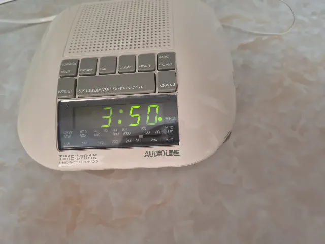Vintage anii 90 Radio cu ceas vorbitor, retro, model Audioline CLR-1j – Oradea, Bihor
