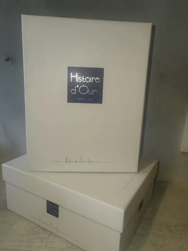 Ursuleț de pluș premium Histoire d'Ours - Colecția Les Preppy Chics – fotografia 2 din 2