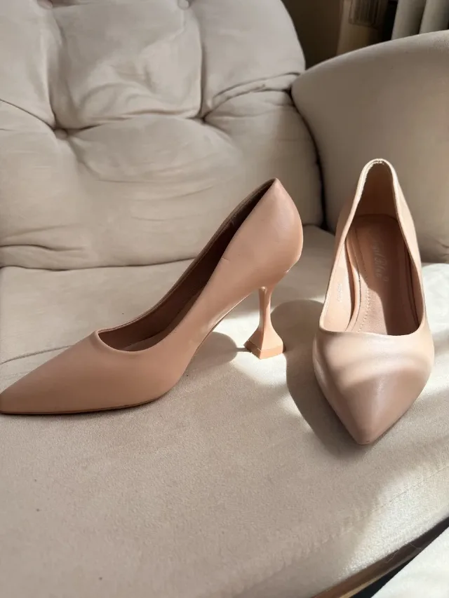 Pantofi cu toc bej – fotografia 6 din 6