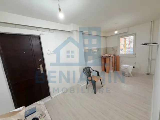 Vand Apartament 4 camere decomandate - Craiova – fotografia 6 din 7