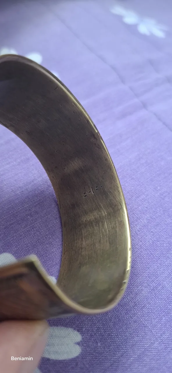 Brățară Manșetă Lată din Alamă – Model Etnic Vintage cu Marcaj Interior ⚜️ – fotografia 5 din 5