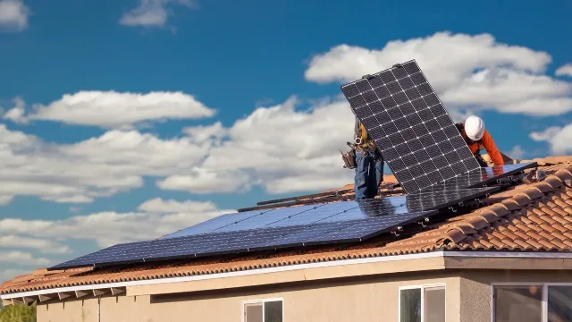 Panouri fotovoltaice – fotografia 3 din 6