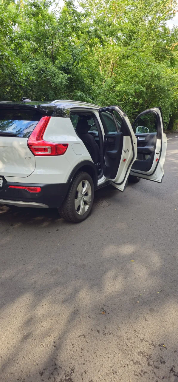 Oferta limitata!VOLVO XC 40 R-design, impecabil, merita achizitionat – fotografia 8 din 8