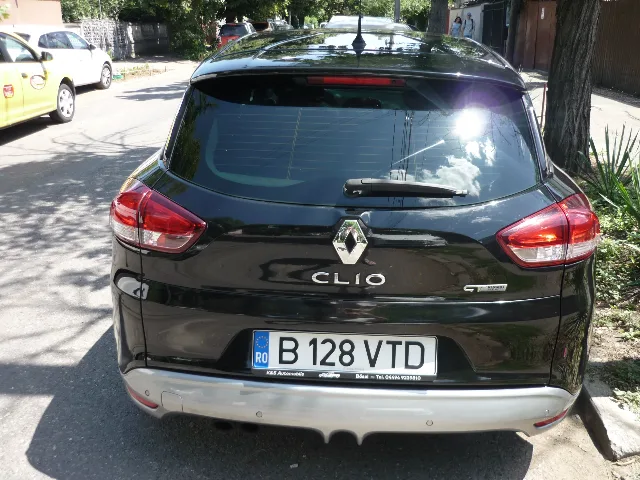 renault clio 4 automata – fotografia 8 din 8