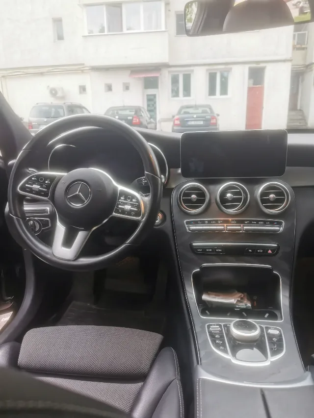 Vind Mercedes C180, benzina – fotografia 3 din 8