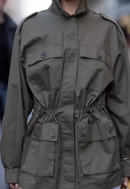 Parka Stradivarius – Hunedoara, Hunedoara