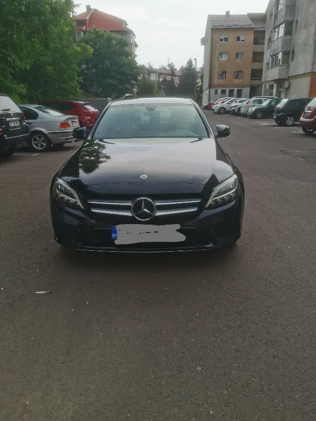 Vind Mercedes C180, benzina – fotografia 2 din 8