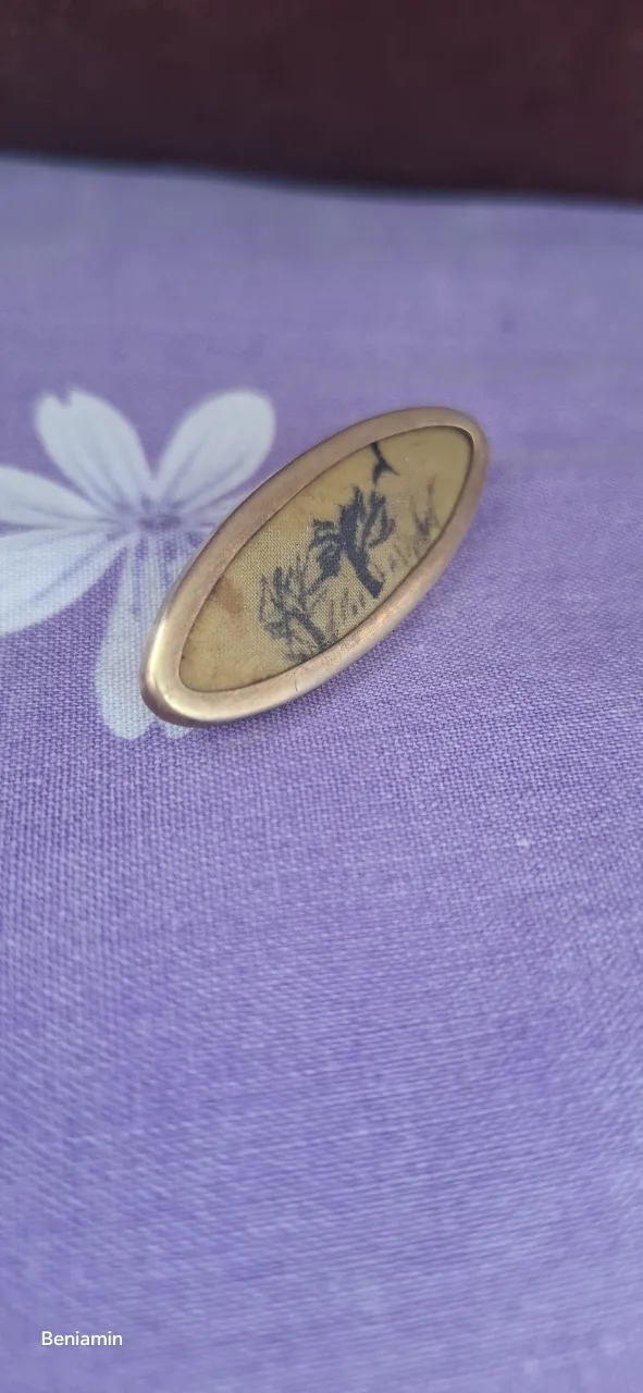 Brosa vintage de colectie - Peisaj minimalist pe panza – fotografia 2 din 3
