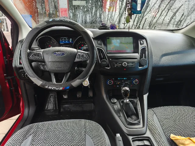 Ford Focus 1.5 2017 – fotografia 5 din 8