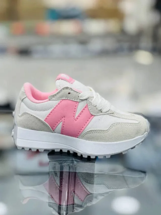 Adidași copii NB – fotografia 1 din 3