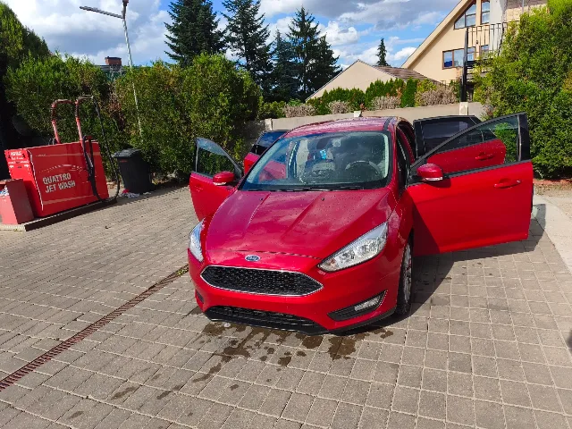 Ford Focus 1.5 2017 – fotografia 3 din 8
