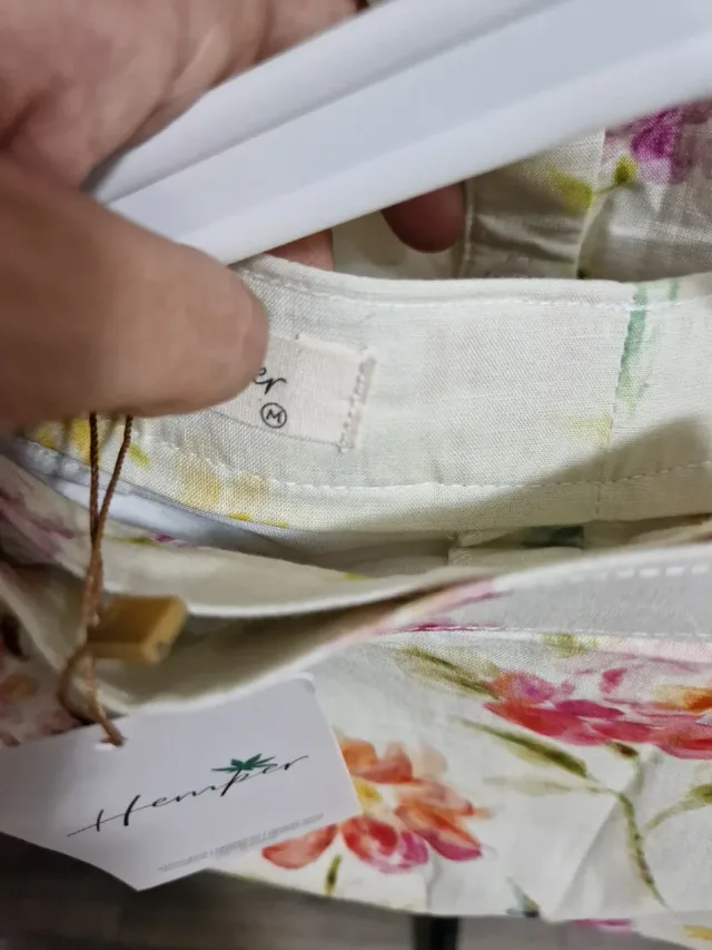 Compleu camasa si fusta pantalon – fotografia 4 din 8
