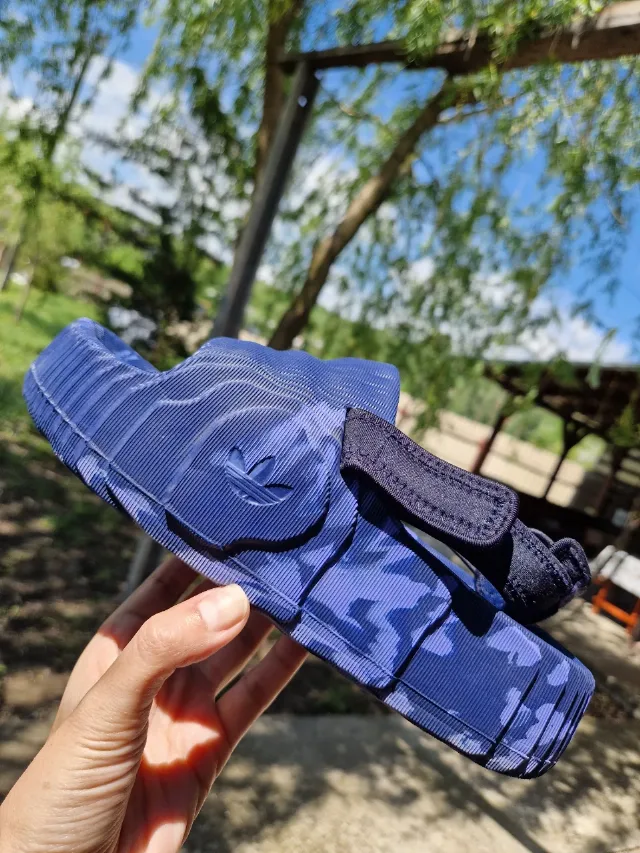 Adidas slides cool – Iași, Iași