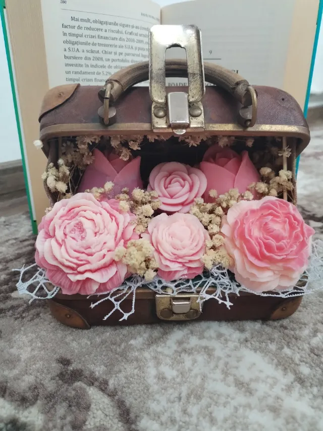 Decoratiune vintage – fotografia 3 din 5
