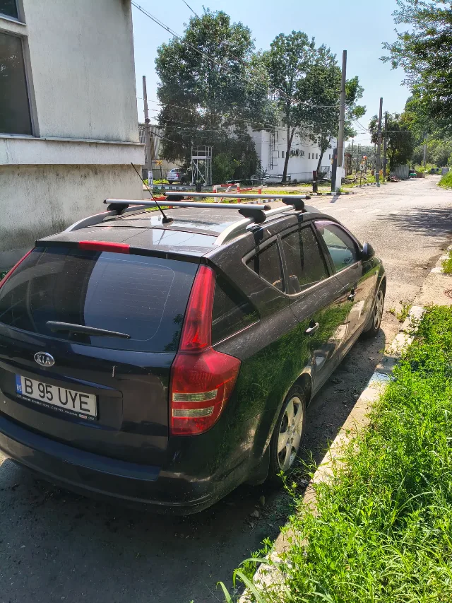 Vând KIA Ceed combi – fotografia 3 din 4