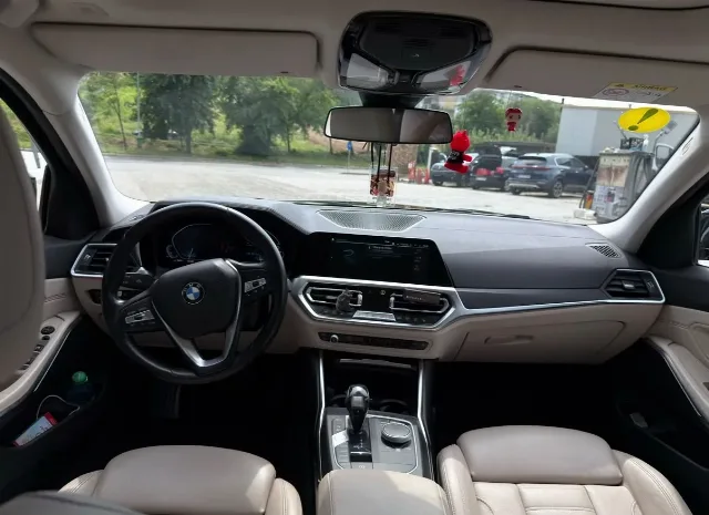 BMW 2021 Stare foarte bună – fotografia 4 din 7