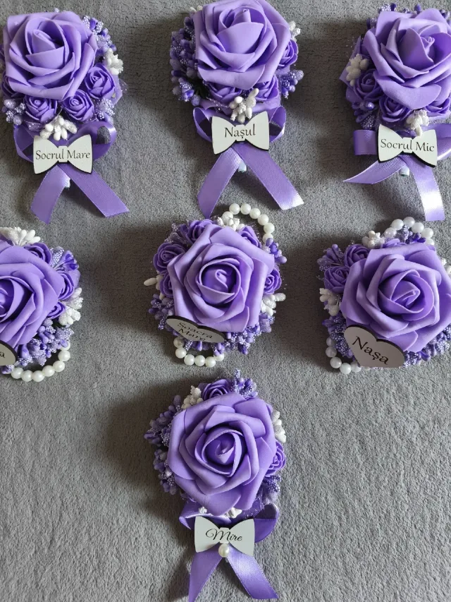 accesorii elegante – fotografia 1 din 6
