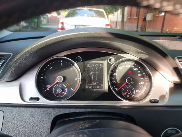 Vand vw passat b7 2.0 tdi 140 cp motor cffb – fotografia 5 din 8